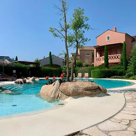 Cascina Del Mar Appartement *